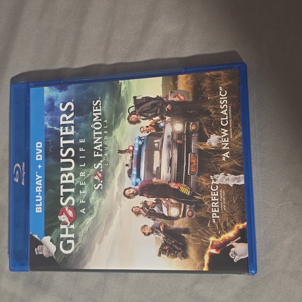 Ghostbusters: Afterlife Blu-ray + DVD in Blue Case